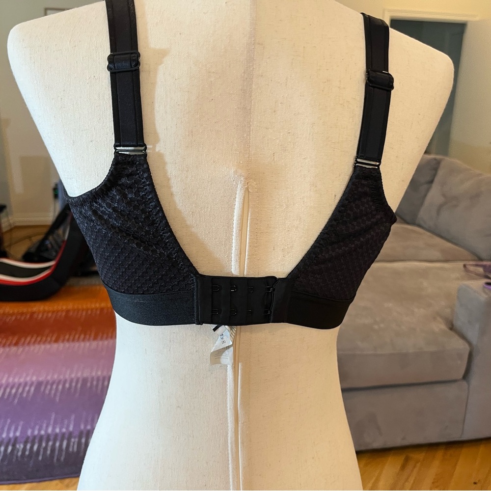 Chantelle Black C Magnifique Full “Bust” Wireless Bra in Black 32DDDD - Picture 4 of 9